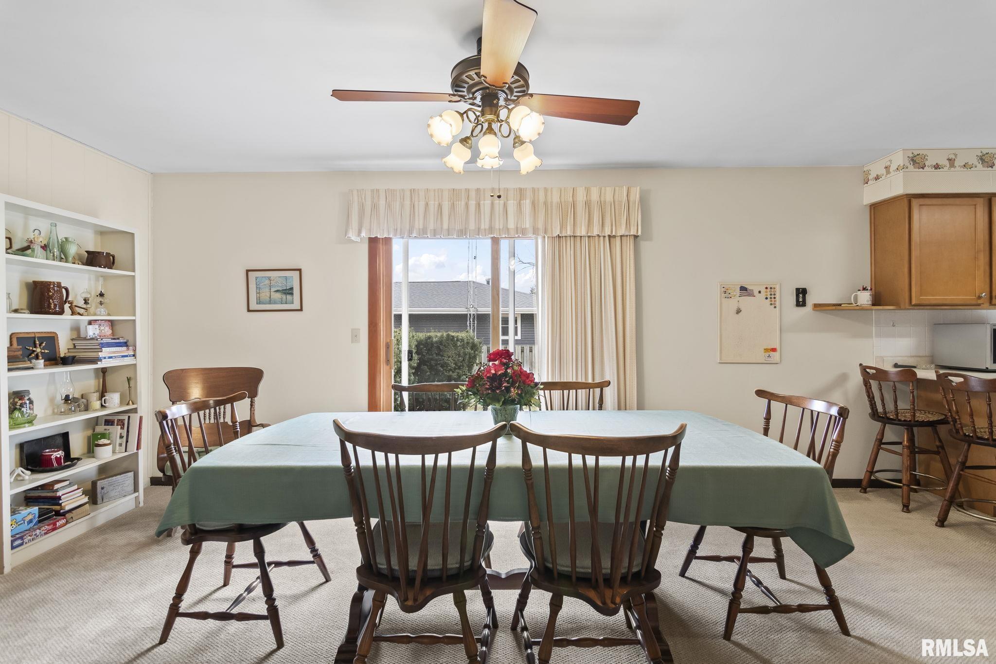 608 Rainbow Drive, Athens, Illinois image 10