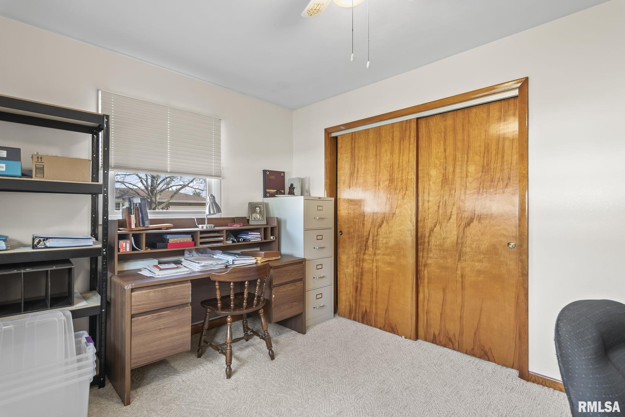 608 Rainbow Drive, Athens, Illinois image 24
