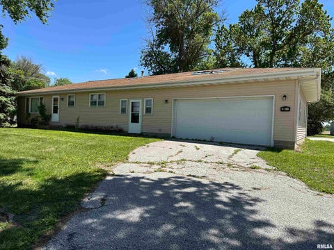 Homes For Sale - 2034 S Main Street<br/> Morgan County, Jacksonville, IL 62650