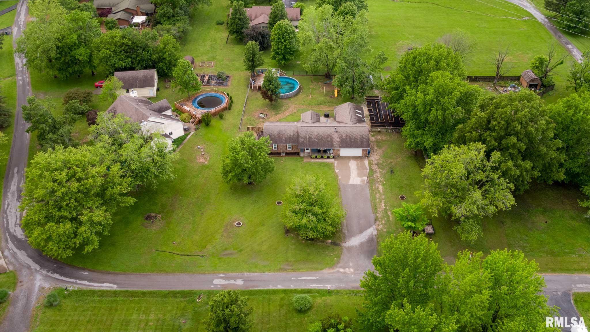 6443 Roberts Road, Marion, Illinois image 26