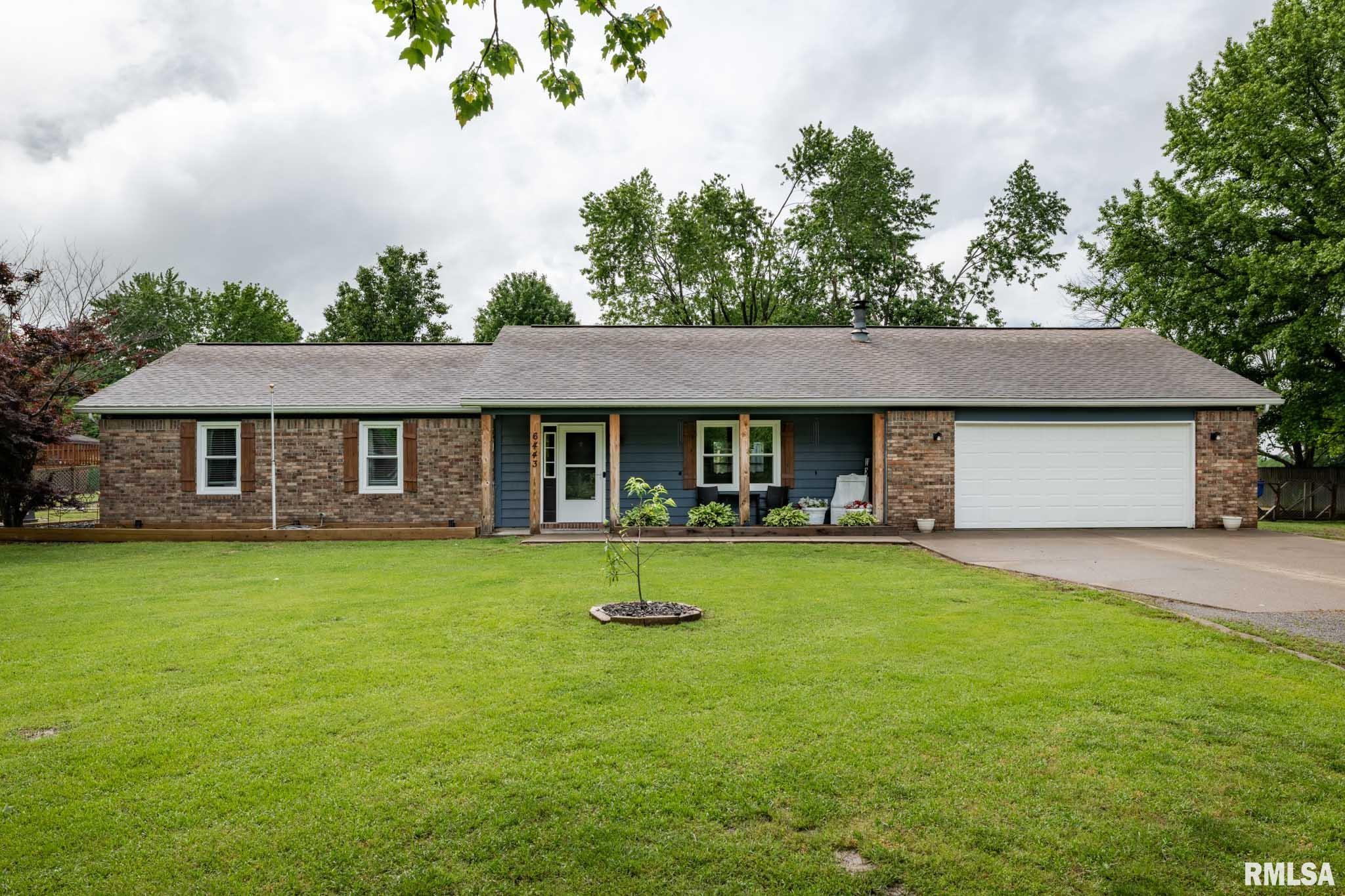 6443 Roberts Road, Marion, Illinois image 1
