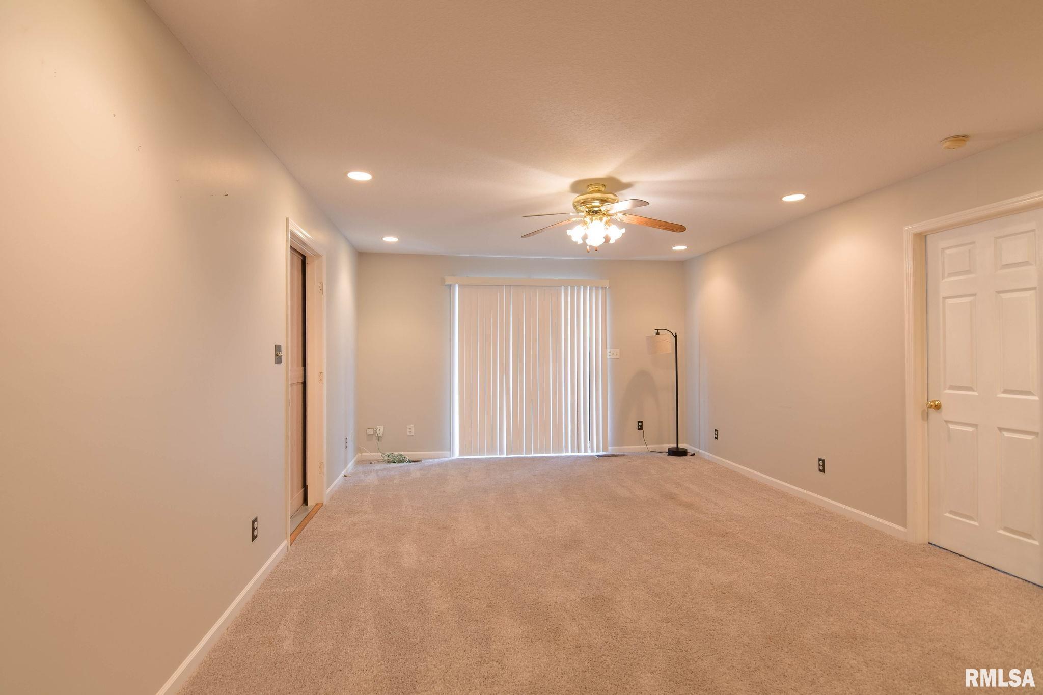 2890 Grove Court, Decatur, Illinois image 12