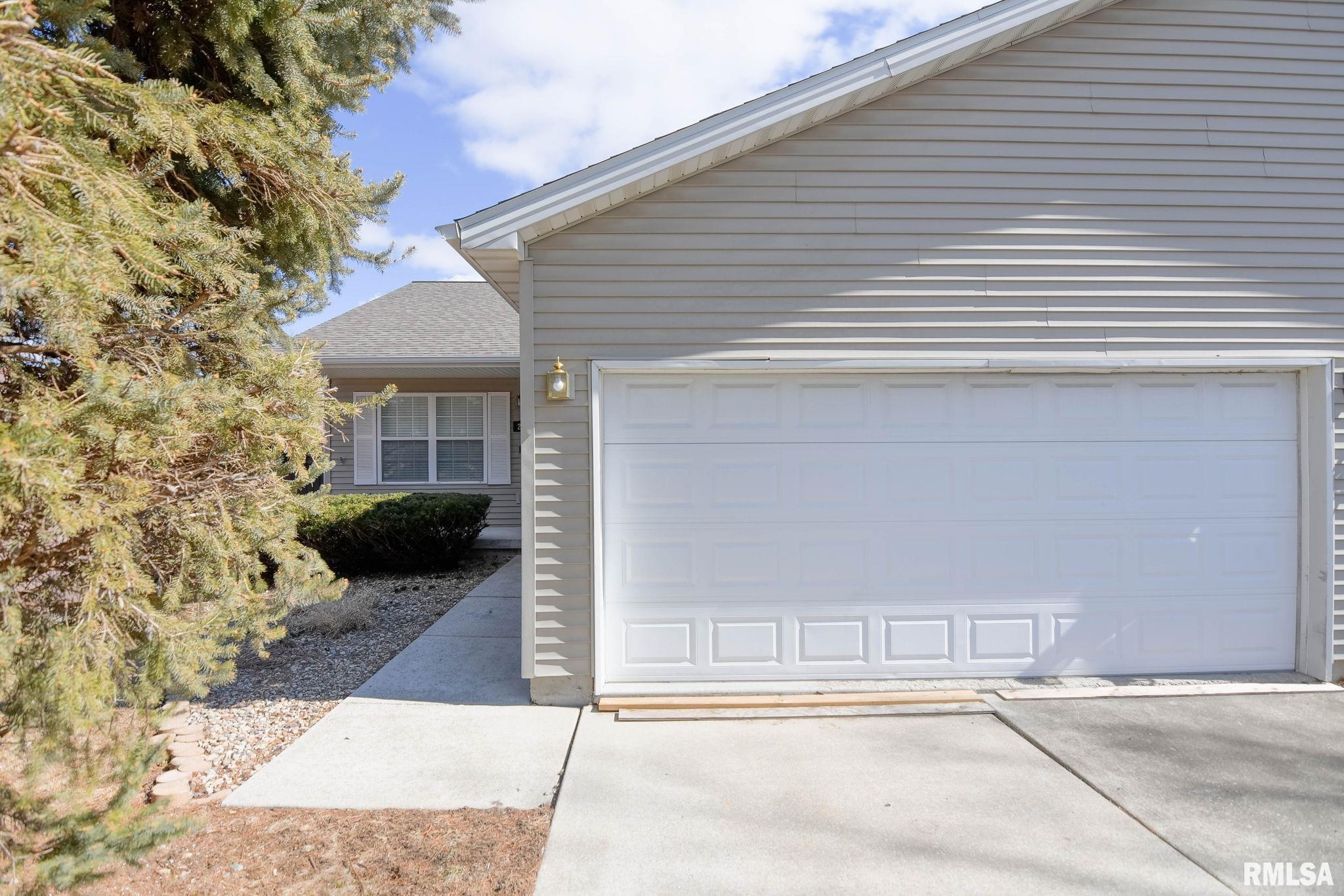 2890 Grove Court, Decatur, Illinois image 2