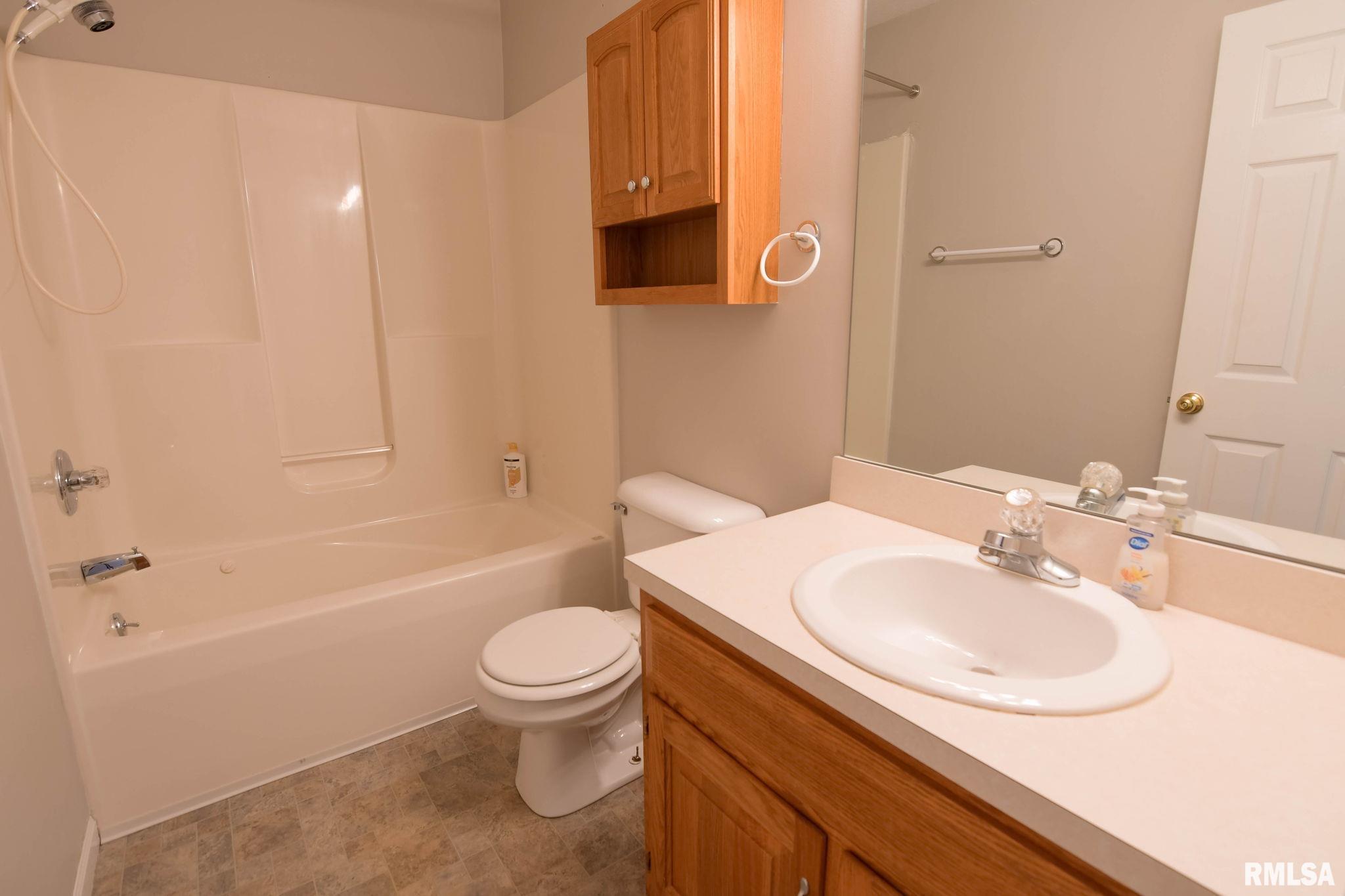 2890 Grove Court, Decatur, Illinois image 30