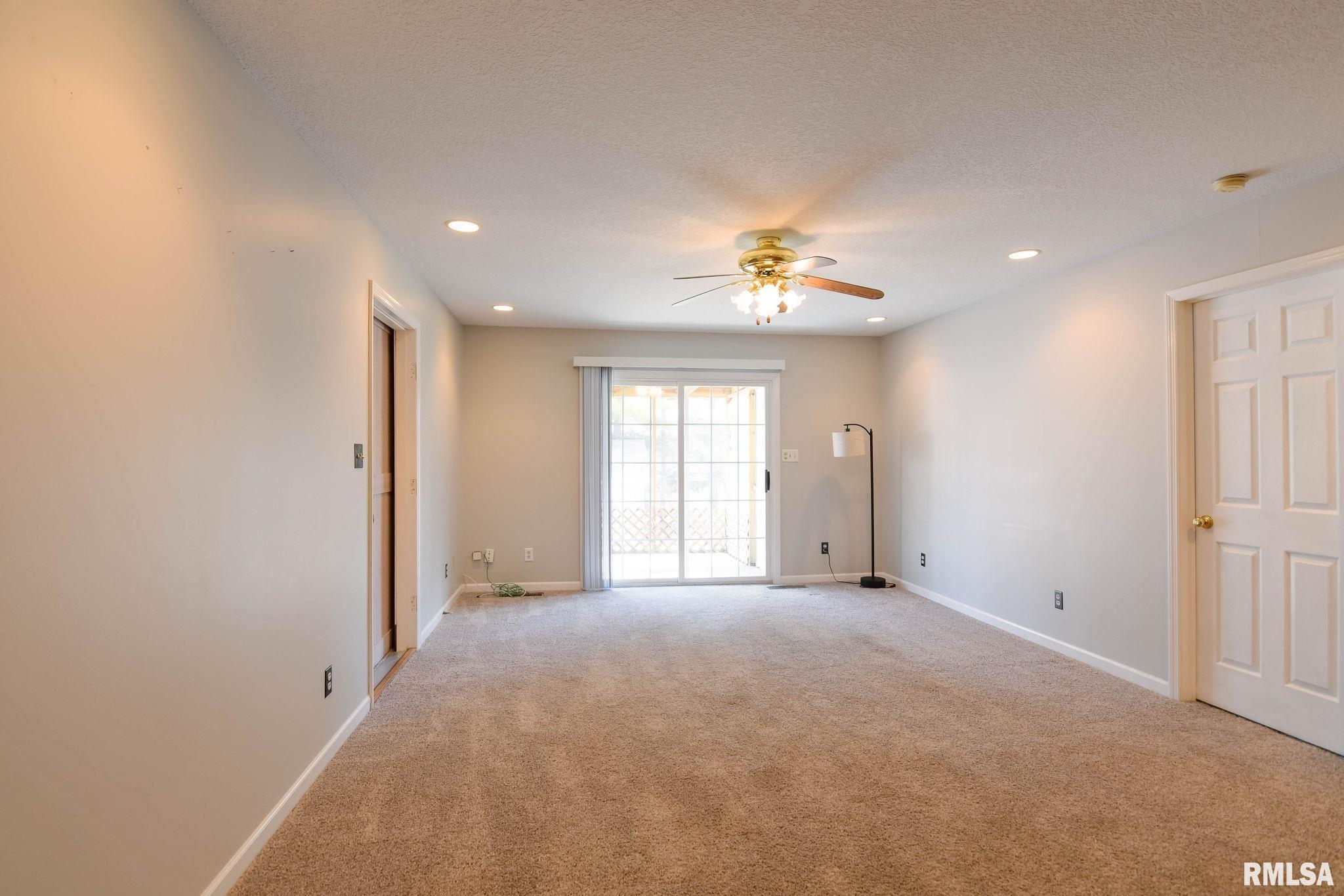 2890 Grove Court, Decatur, Illinois image 13