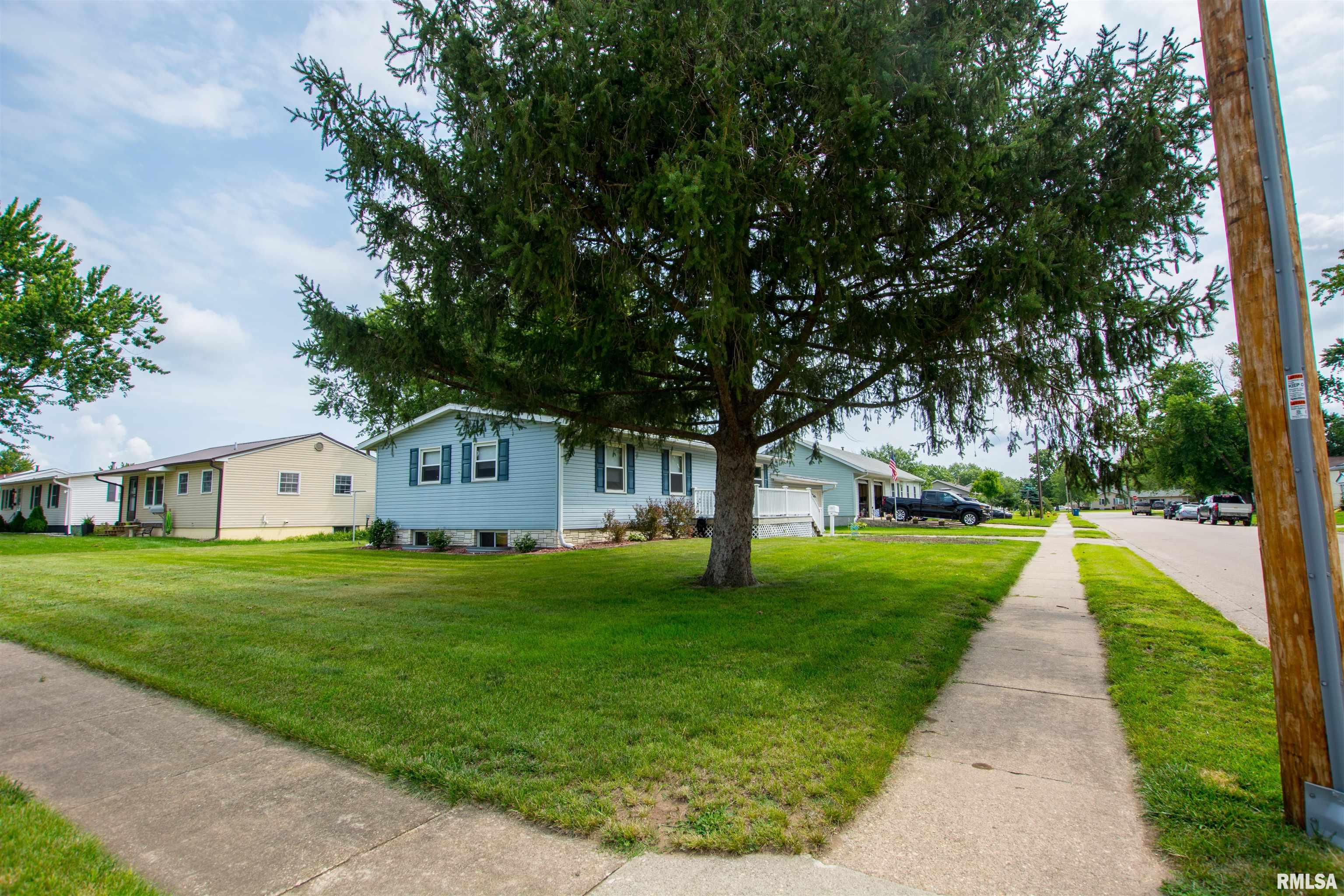 430 15th Place, Camanche, Iowa image 34