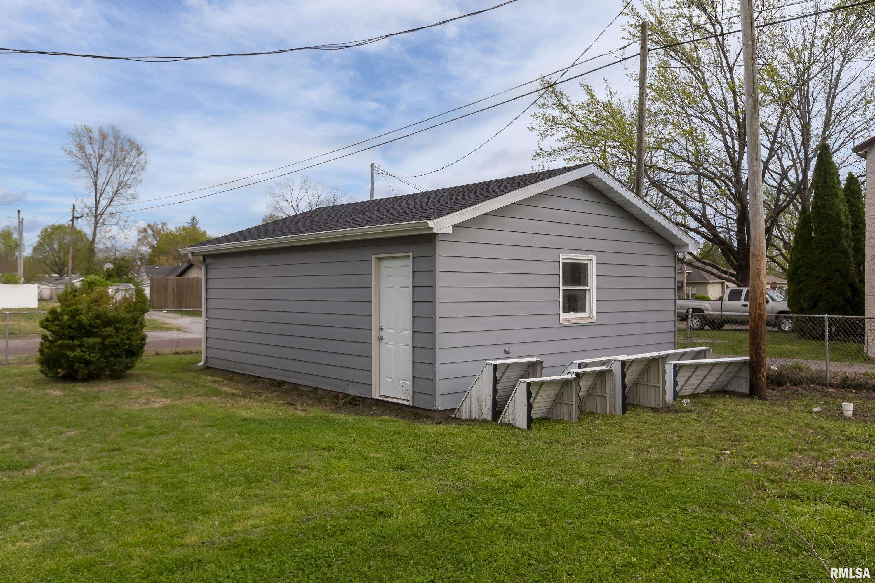810 E Main Street, West Frankfort, Illinois image 29