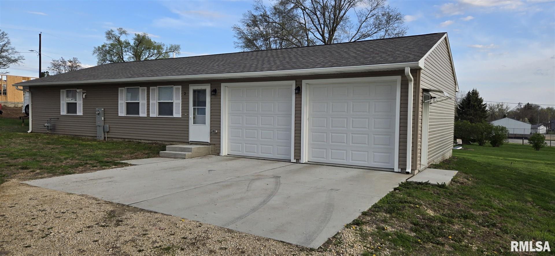 402 N Toronto Street, Wheatland, Iowa image 3