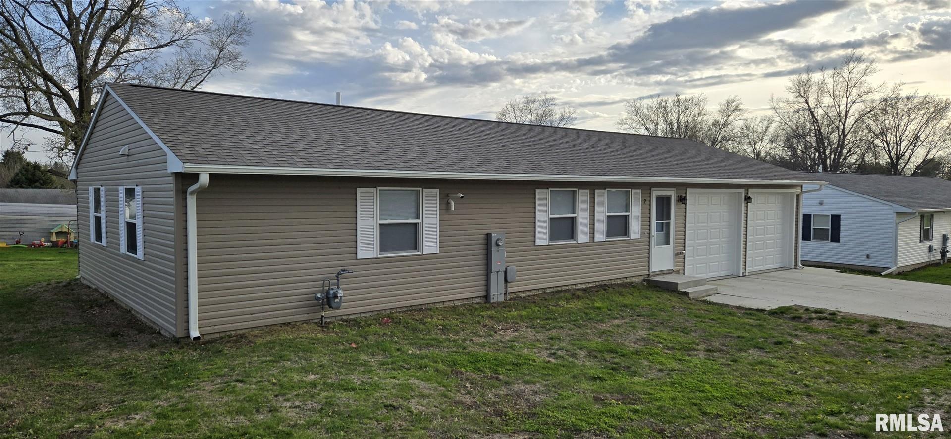 402 N Toronto Street, Wheatland, Iowa image 1