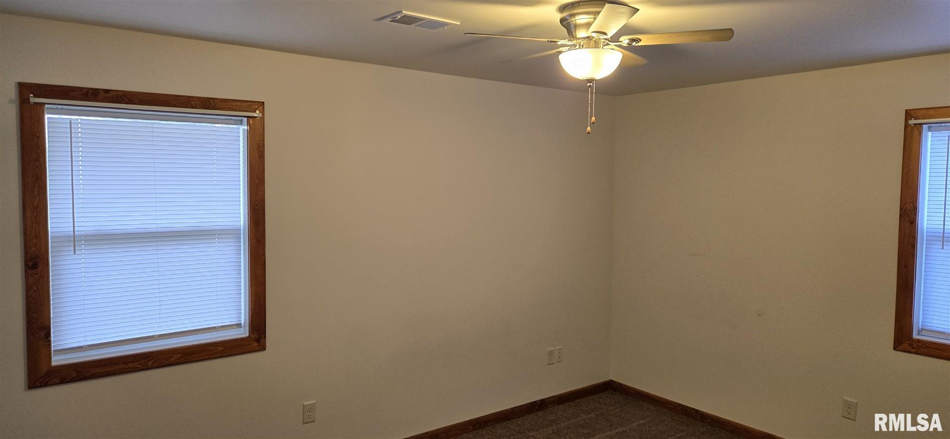 402 N Toronto Street, Wheatland, Iowa image 8