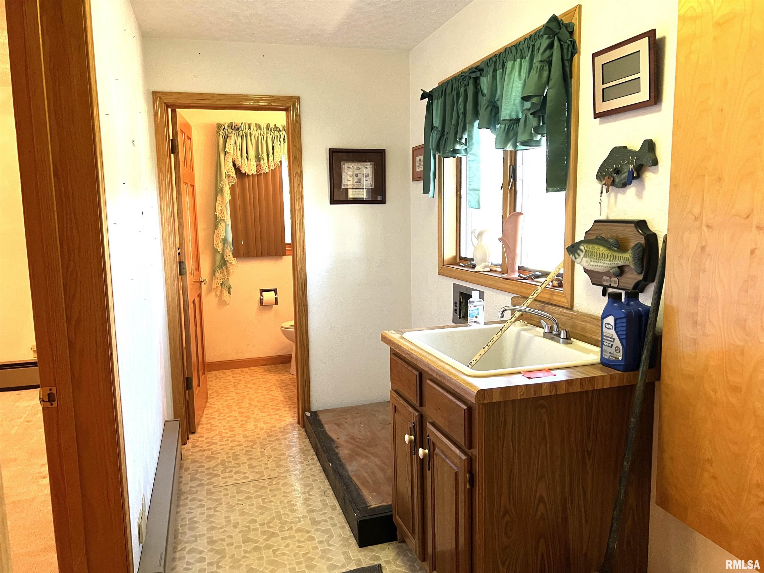 381 Martie Road, Elkville, Illinois image 33