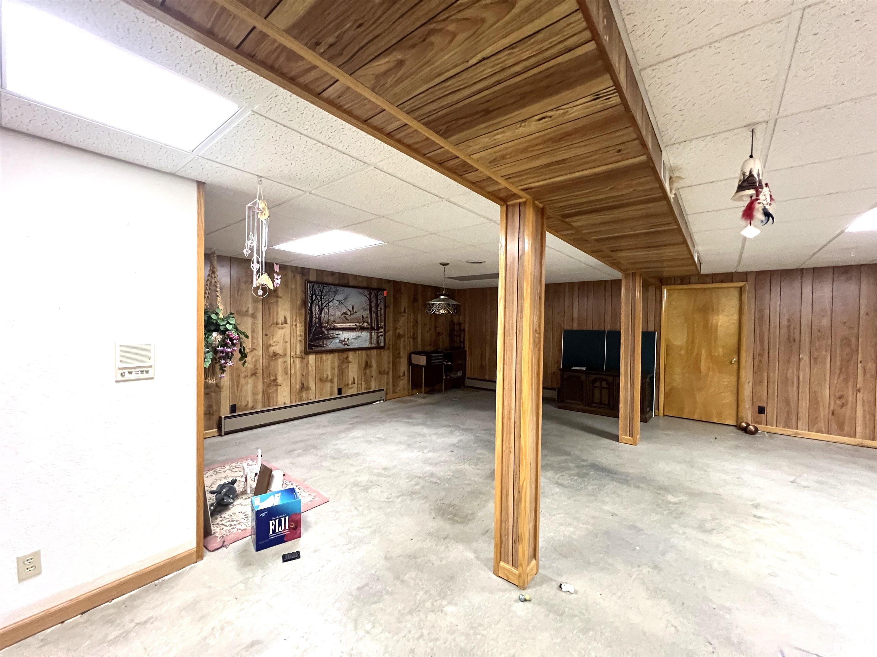 381 Martie Road, Elkville, Illinois image 41