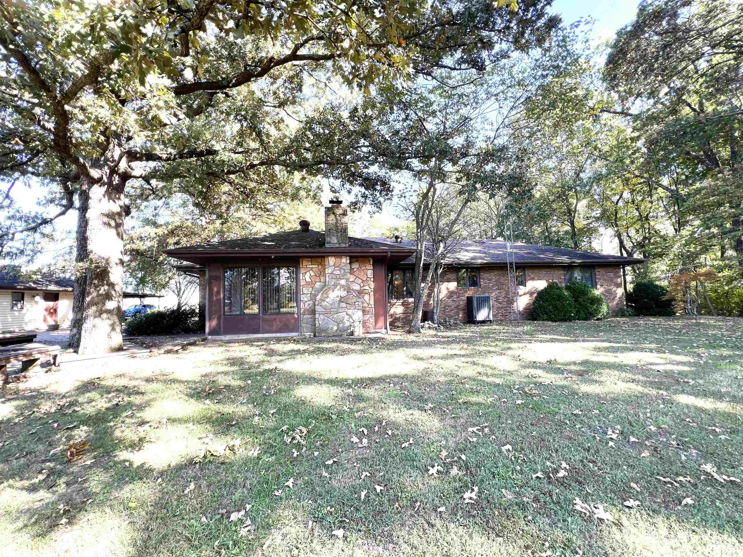381 Martie Road, Elkville, Illinois image 5