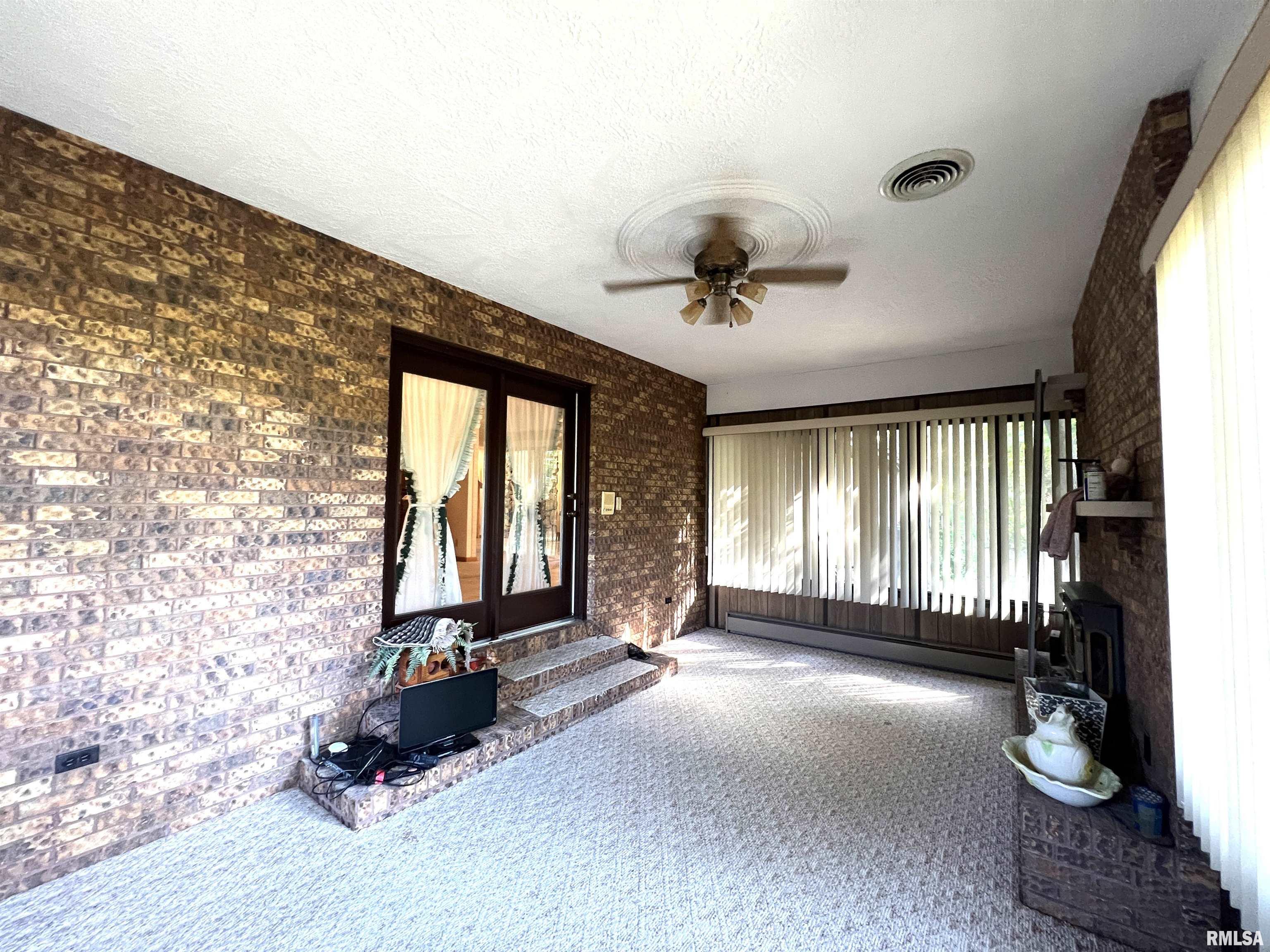 381 Martie Road, Elkville, Illinois image 32