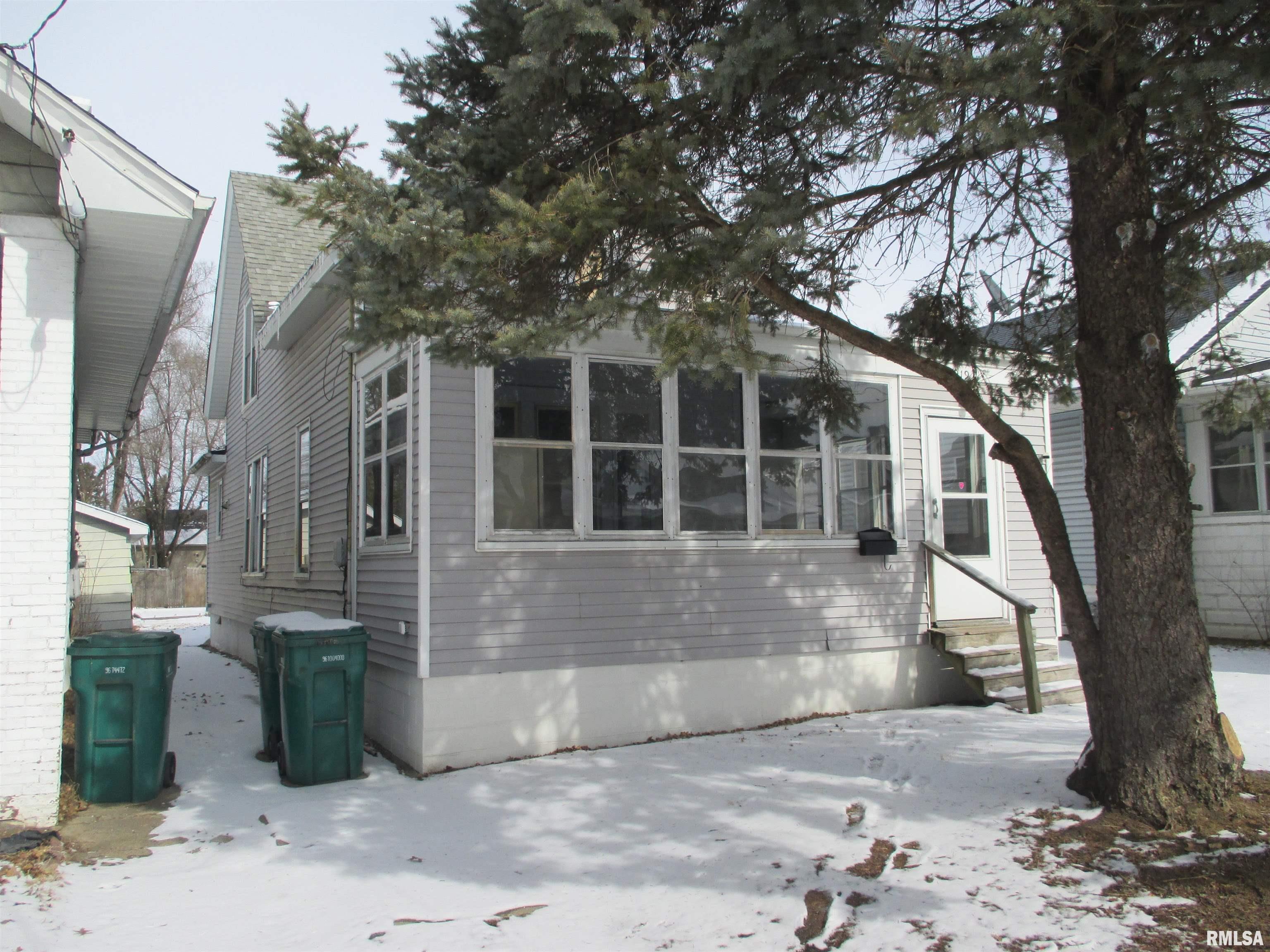 1919 W Laura Avenue, West Peoria, Illinois image 1