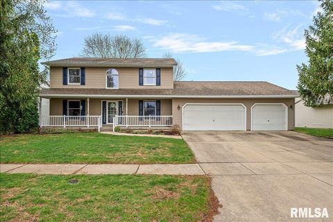 Homes For Sale - 5 Taft Drive<br/> Sangamon County, Rochester, IL 62563