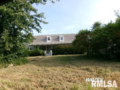 Homes For Sale - 1213 3rd Street<br/> Lacon, IL 61540