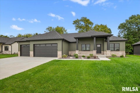 Homes For Sale - 604 Sloan Drive<br/> Springfield, IL 62711