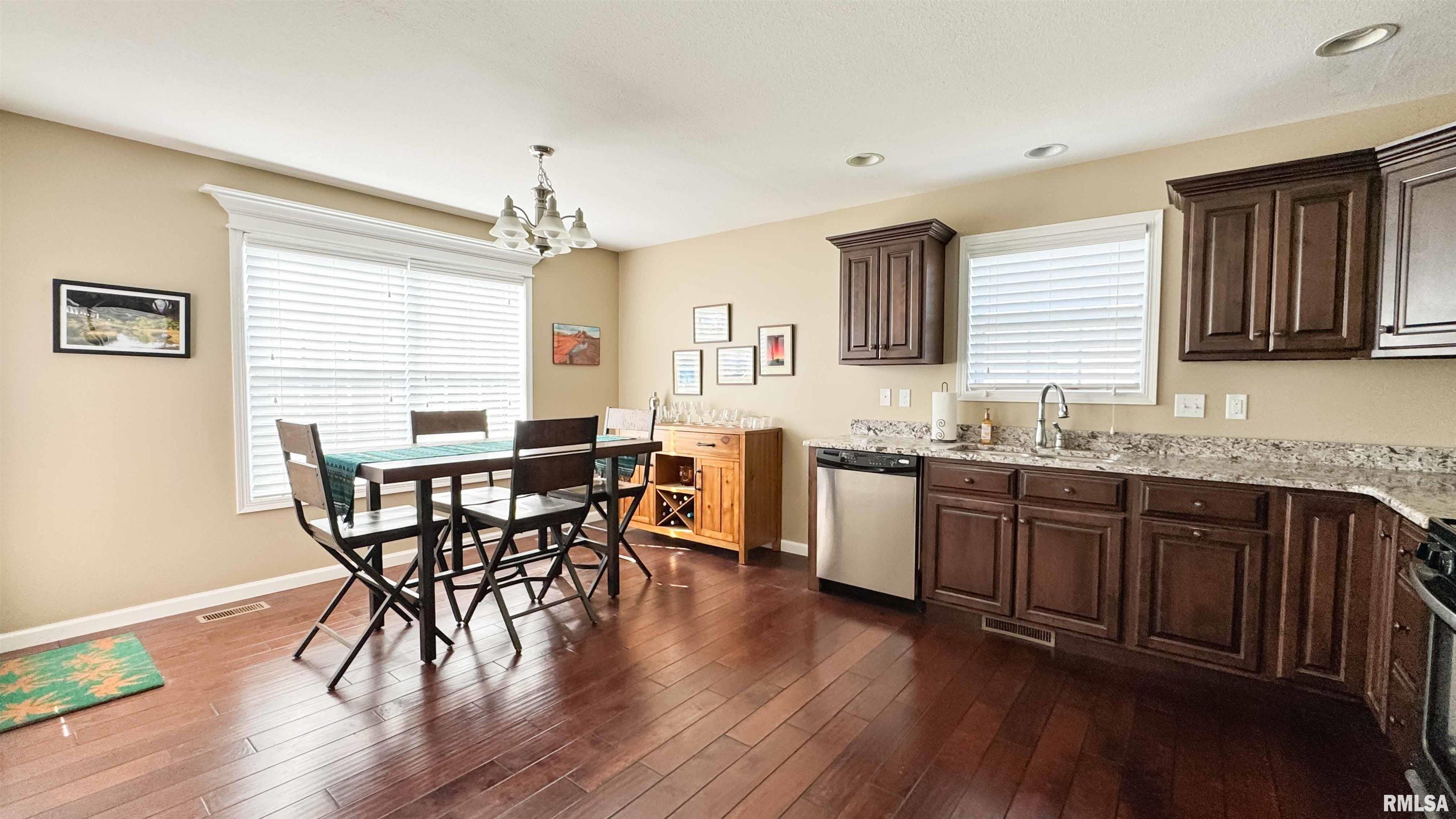 11027 N Saddlehorn Way, Dunlap, Illinois image 8