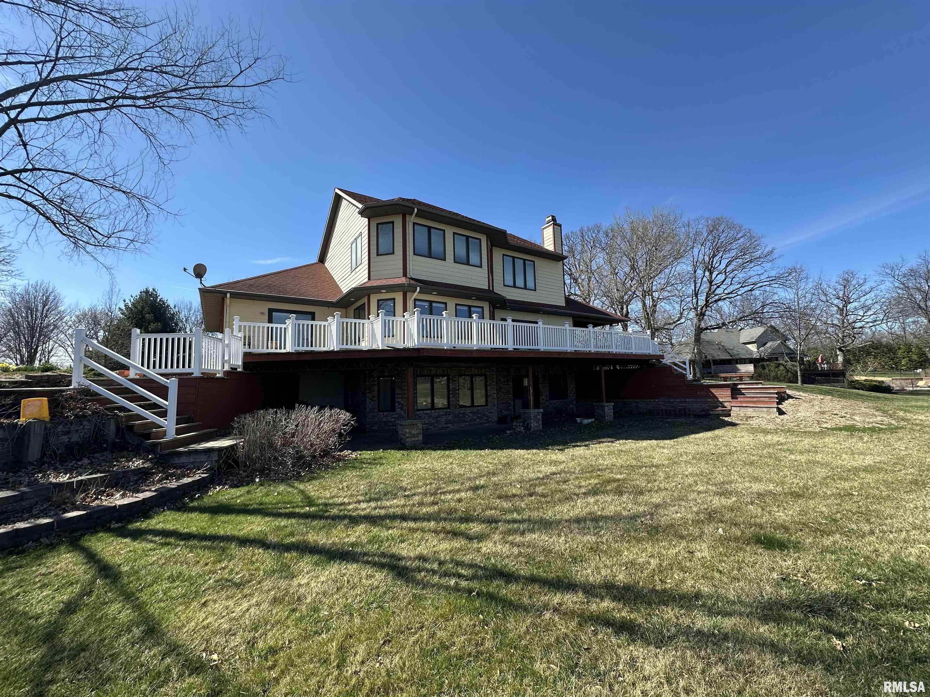 112 Lonergan Lane, Jacksonville, Illinois image 25
