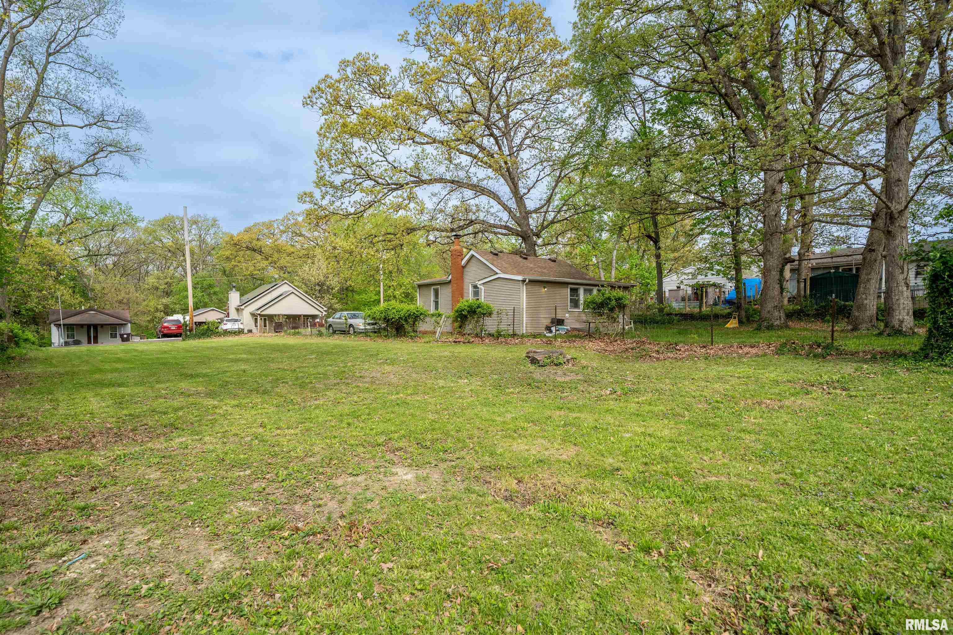 241 Sylvan Lane, Creve Coeur, Illinois image 6