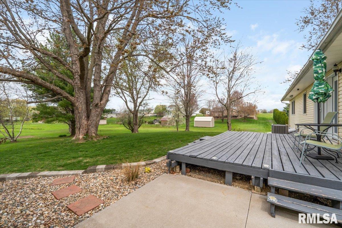 13816 140th Street West, Taylor Ridge, Illinois image 10