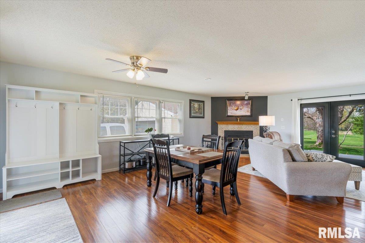 13816 140th Street West, Taylor Ridge, Illinois image 30