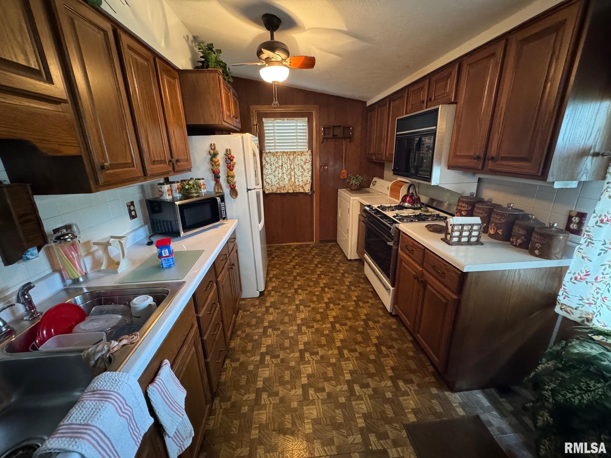 2029 E Monroe Street, Springfield, Illinois image 4