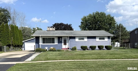 Homes For Sale - 1633 N Farnham Street<br/> Knox County, Galesburg, IL 61401