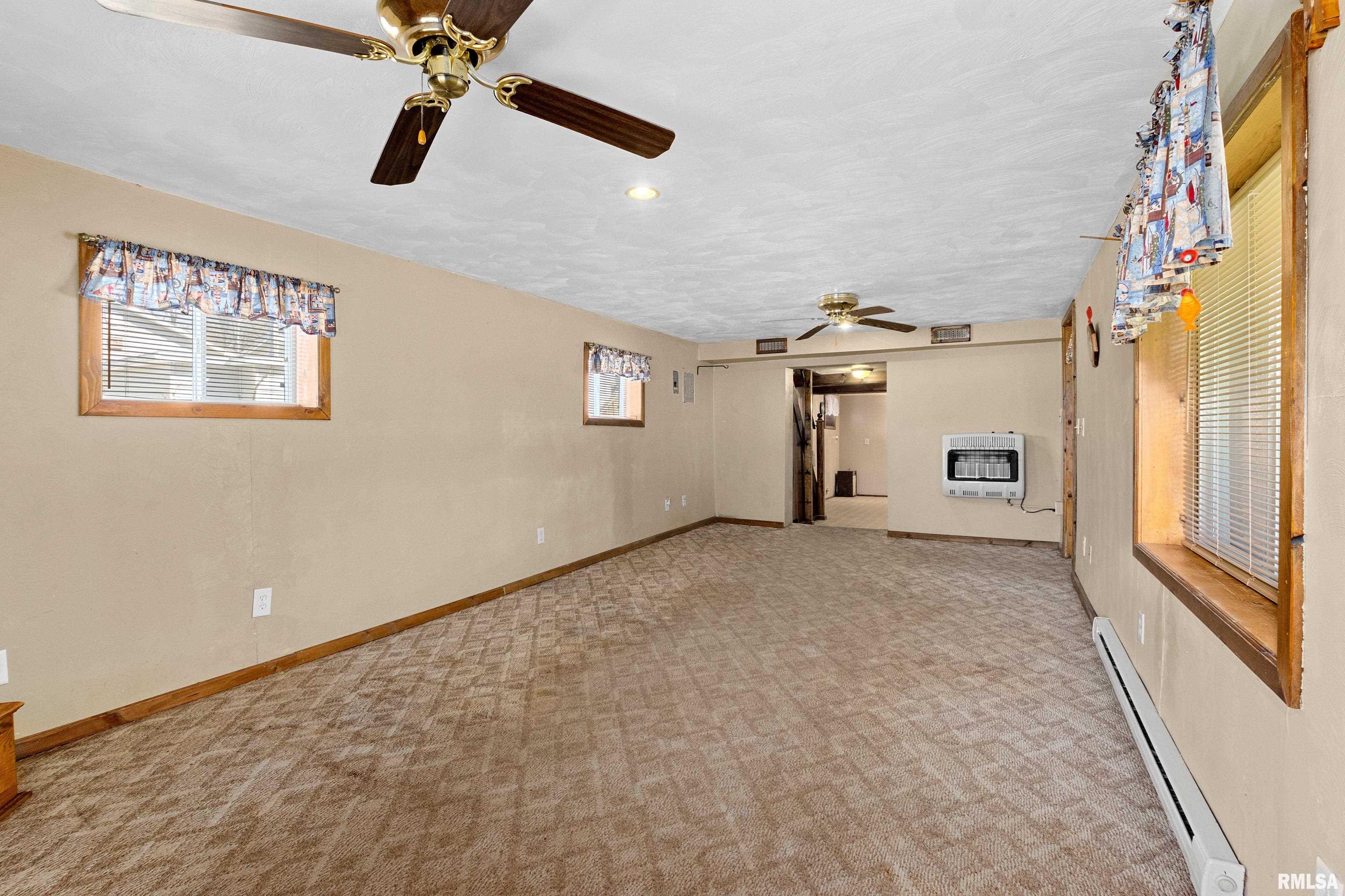 12447 Sunset Drive, Manito, Illinois image 30