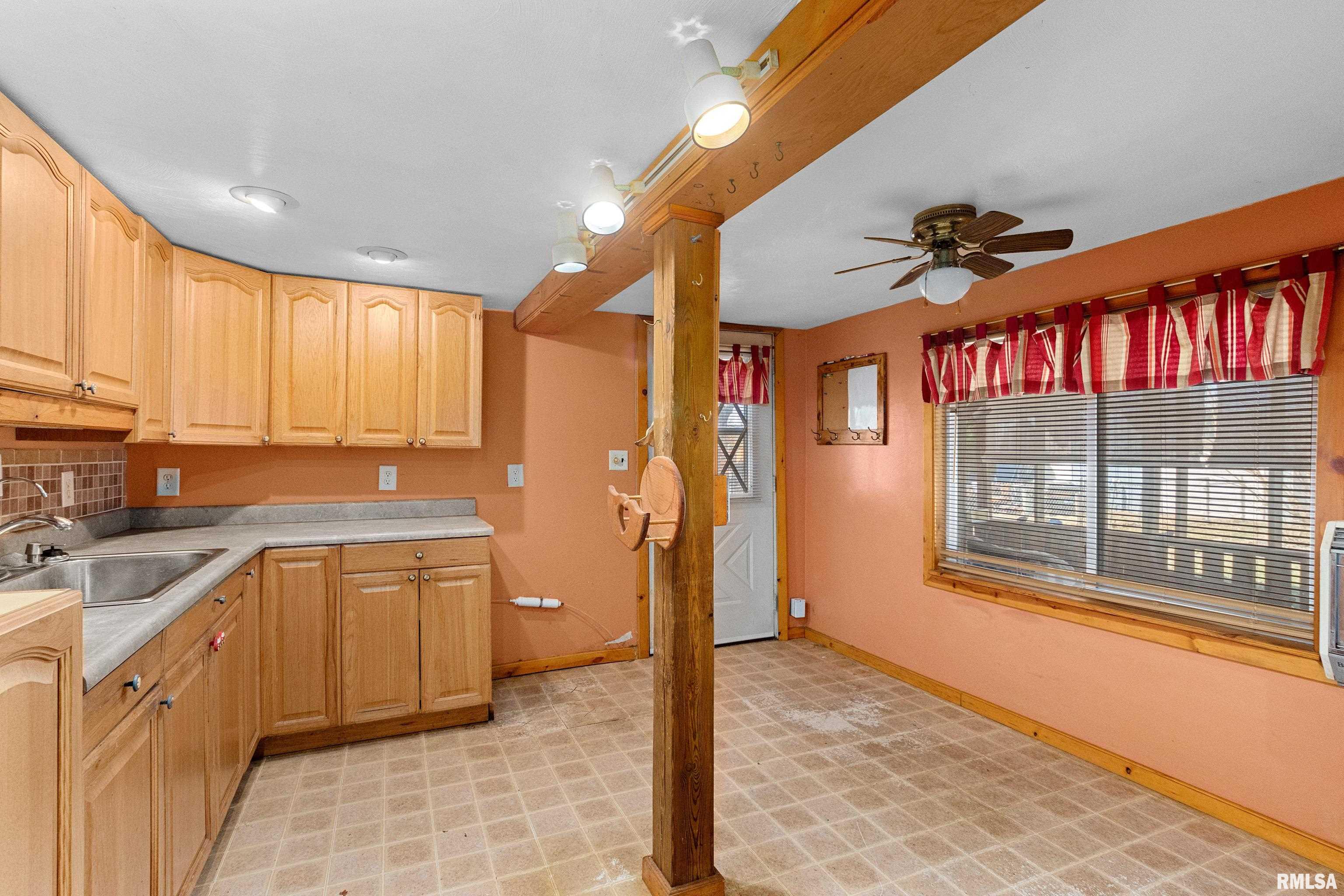 12447 Sunset Drive, Manito, Illinois image 27