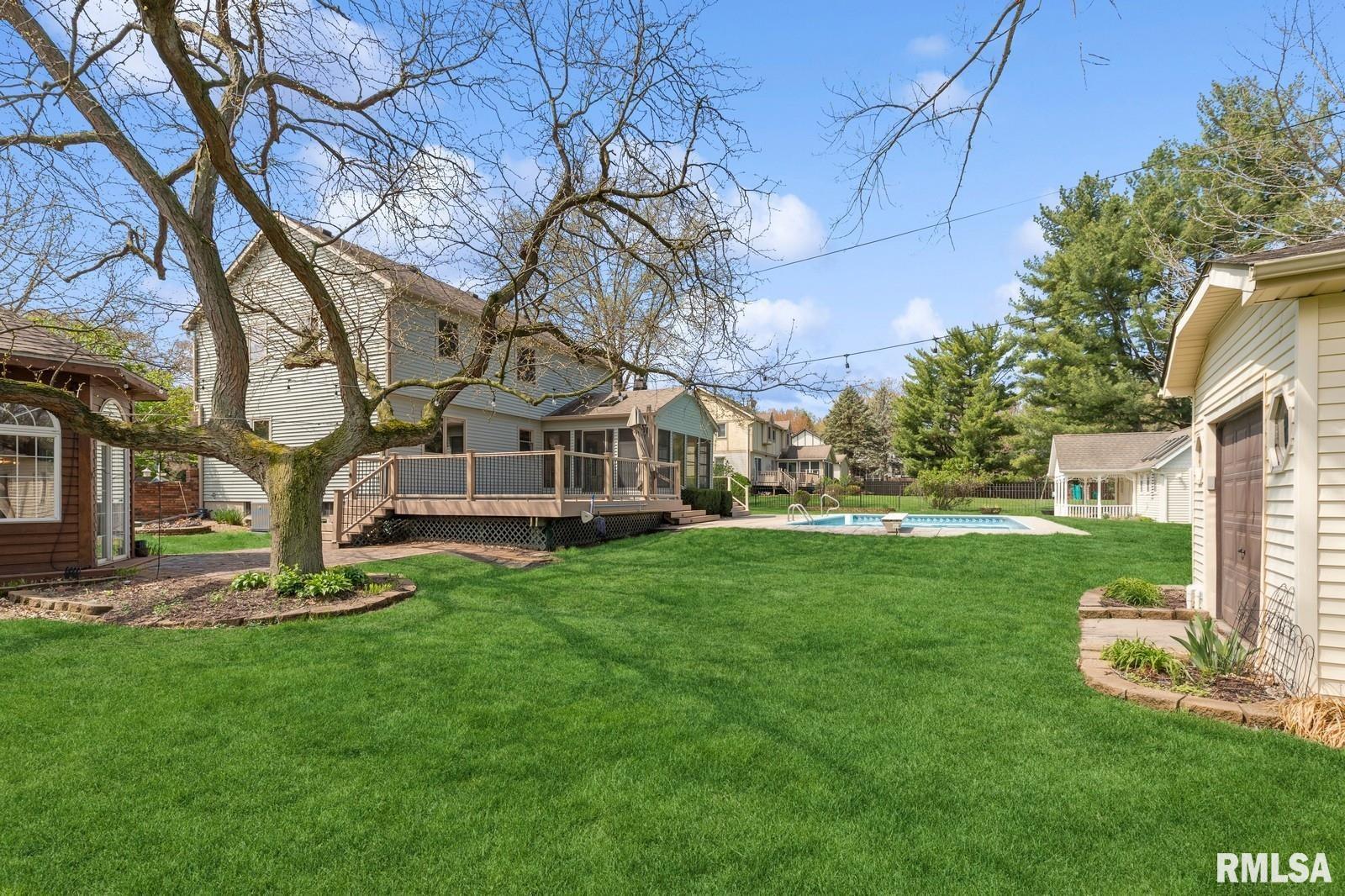 5039 Norwood Drive, Bettendorf, Iowa image 40