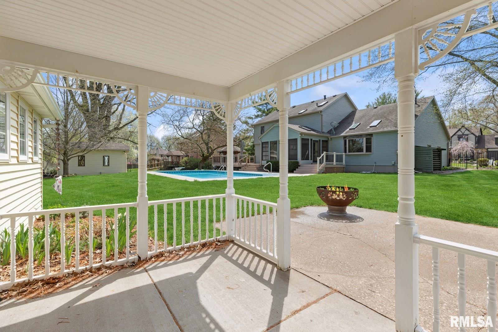 5039 Norwood Drive, Bettendorf, Iowa image 45