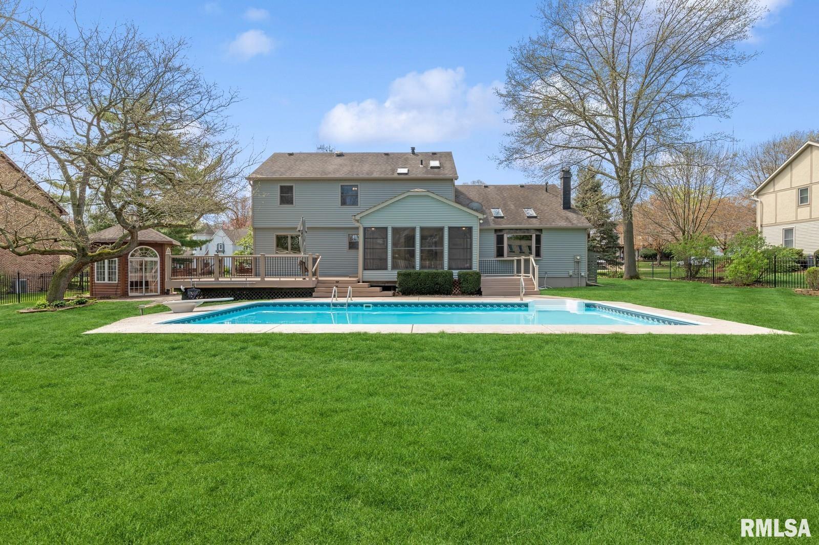 5039 Norwood Drive, Bettendorf, Iowa image 46