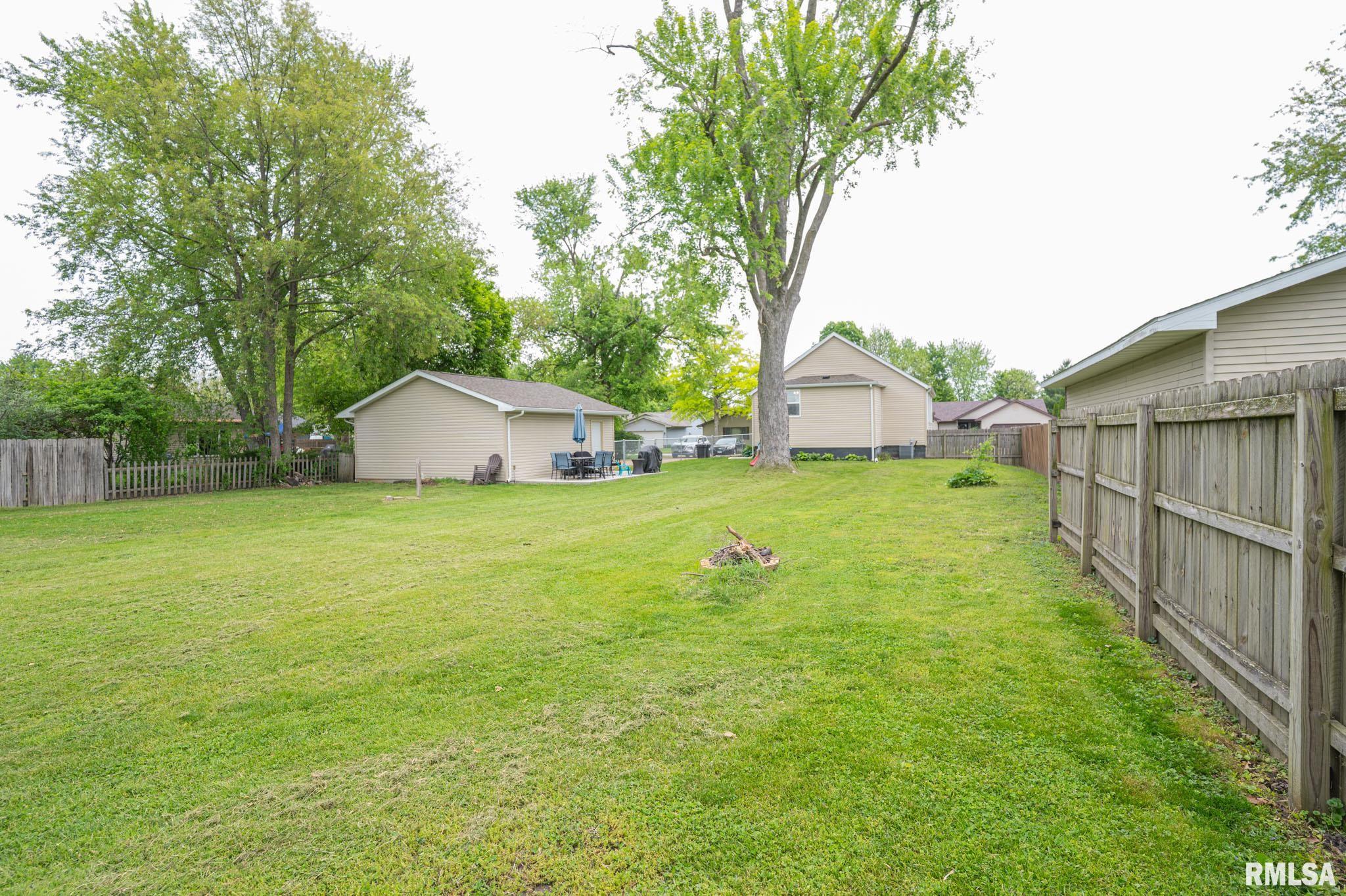 415 S State Street, Chatham, Illinois image 22