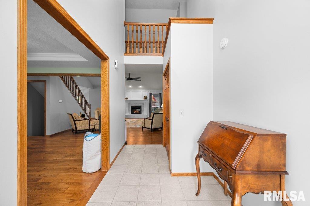 1459 Plum Tree Road, Bettendorf, Iowa image 9
