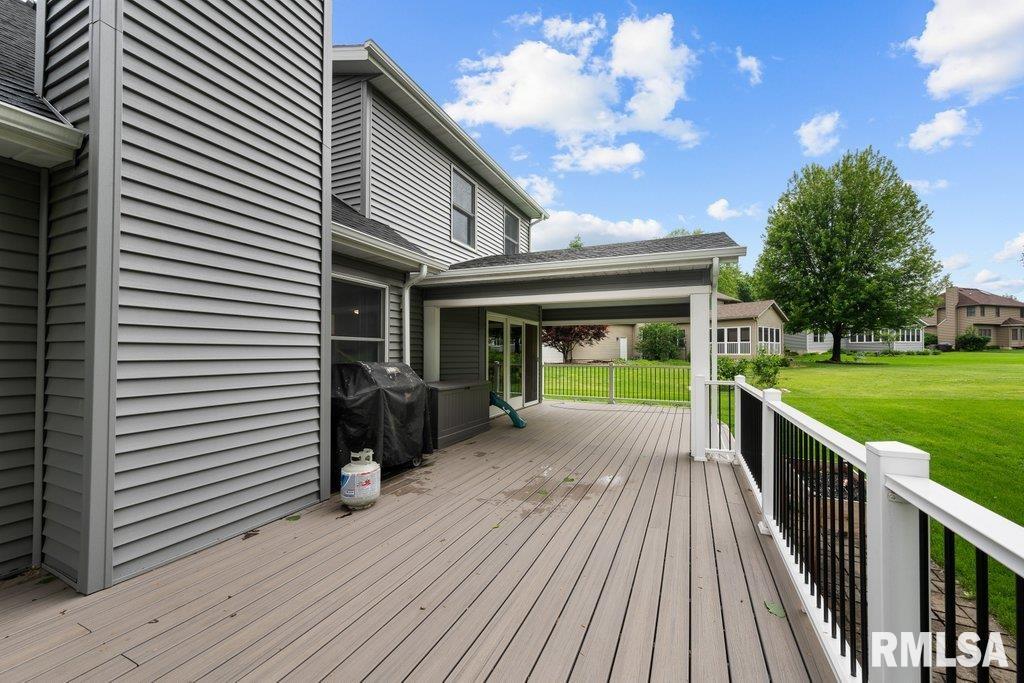 1459 Plum Tree Road, Bettendorf, Iowa image 41