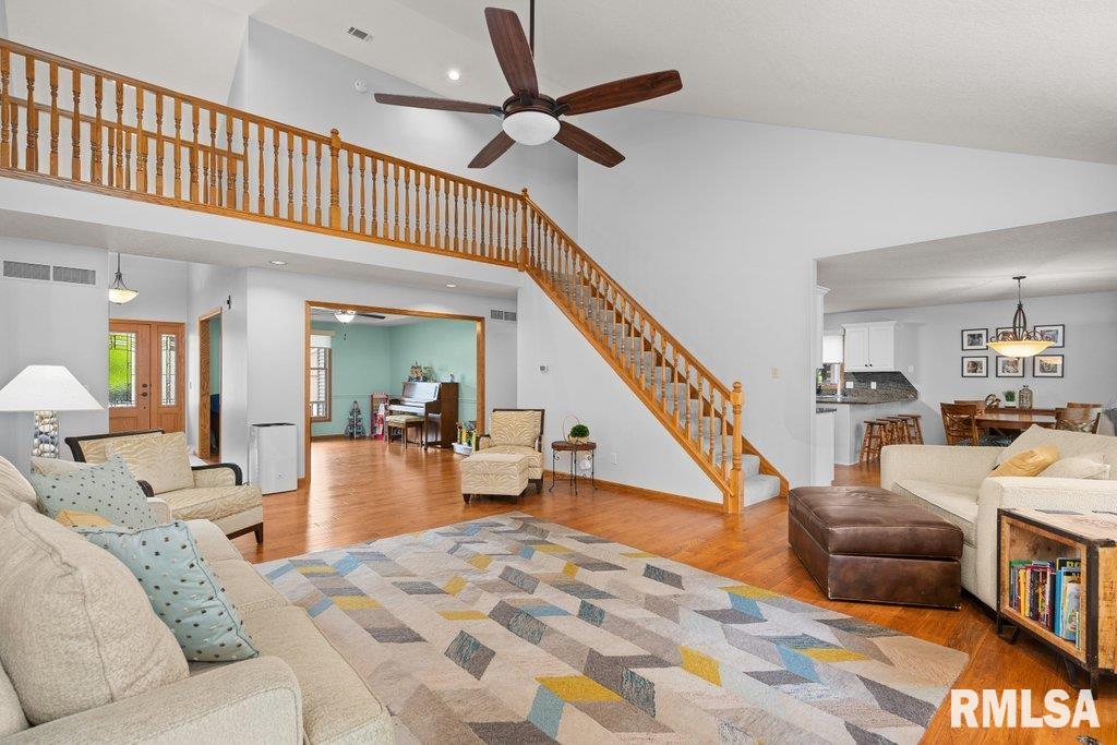 1459 Plum Tree Road, Bettendorf, Iowa image 10