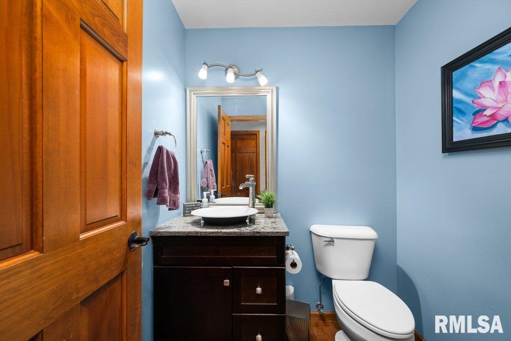 1459 Plum Tree Road, Bettendorf, Iowa image 22