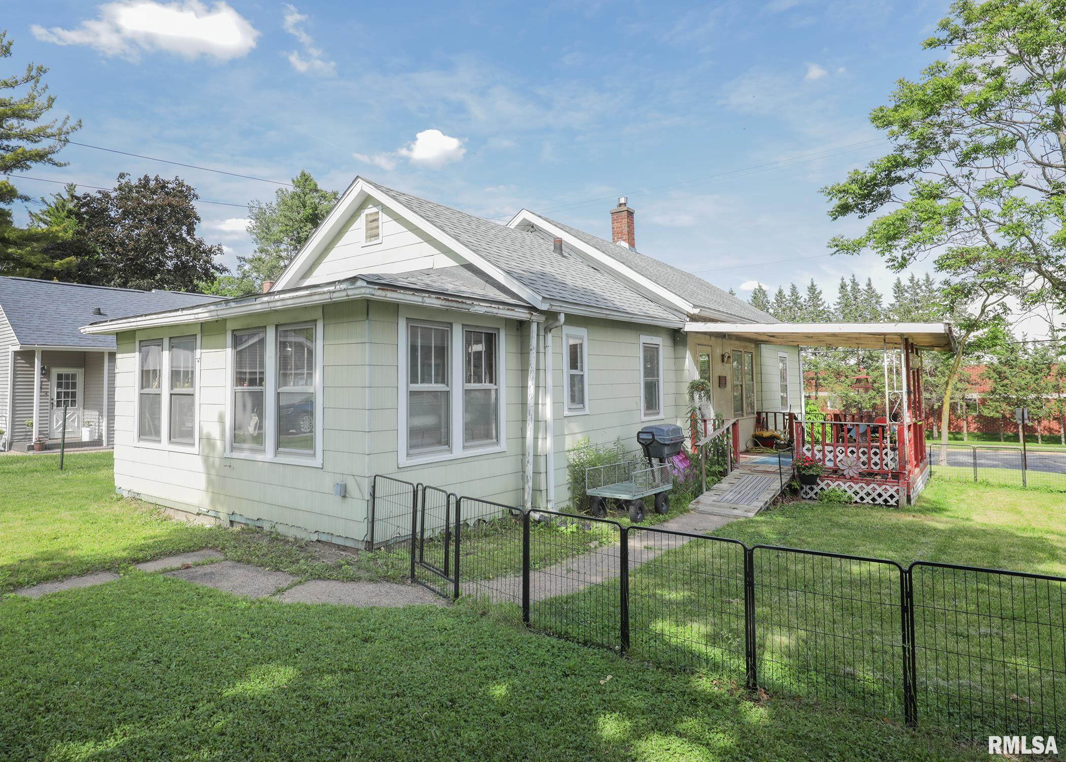 1036 30th Street, Rock Island, Illinois image 3