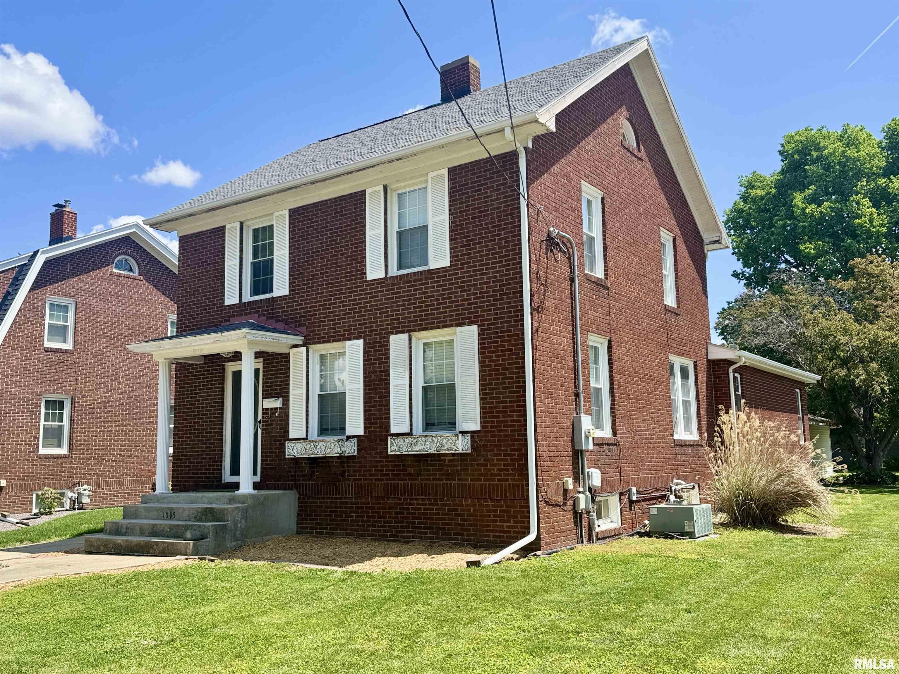 1595 N Kellogg Street, Galesburg, Illinois image 1
