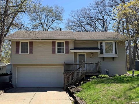 Photo of 5912 N TAMPICO Drive, Peoria, IL 61614 (MLS # PA1265786)