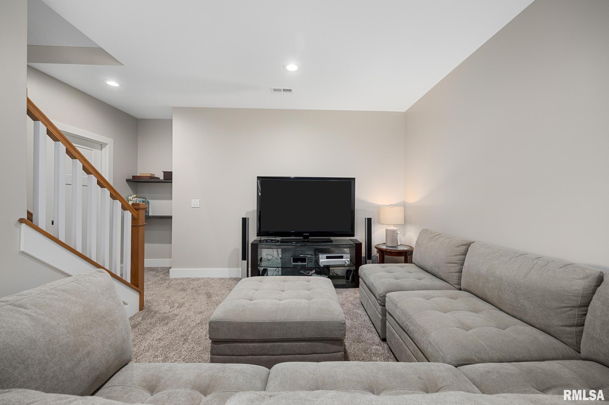 115 Rosemary Lane, Germantown Hills, Illinois image 35