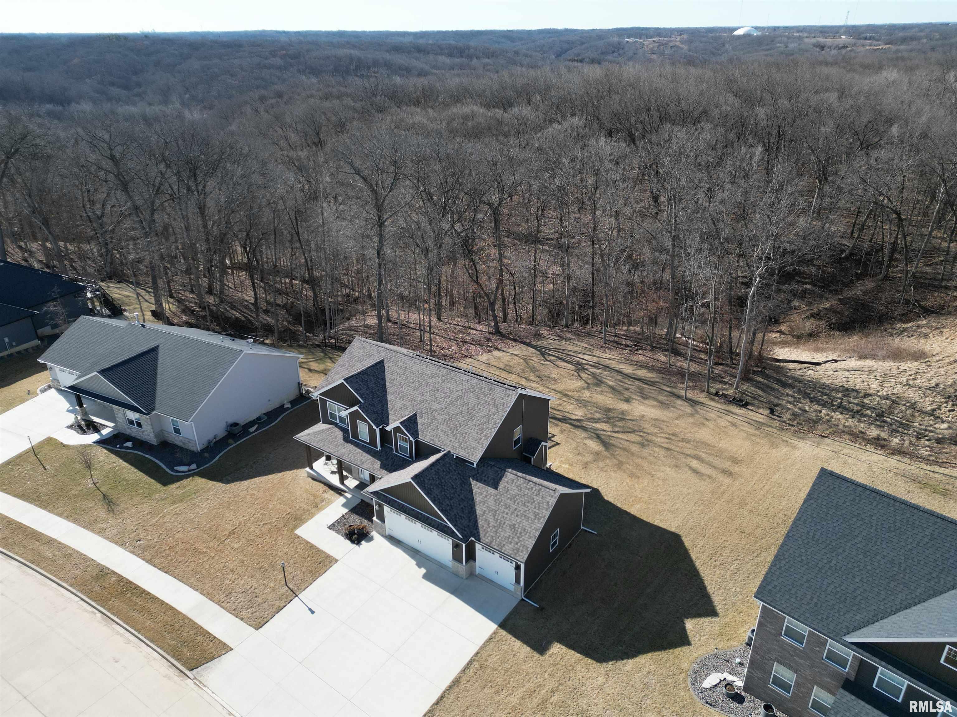 115 Rosemary Lane, Germantown Hills, Illinois image 3