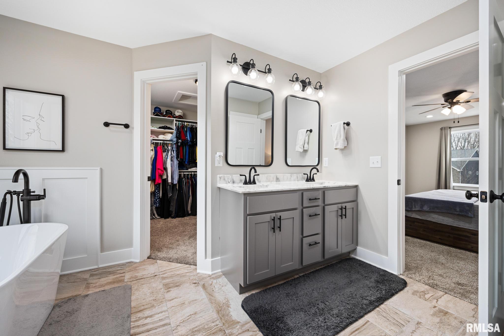 115 Rosemary Lane, Germantown Hills, Illinois image 22