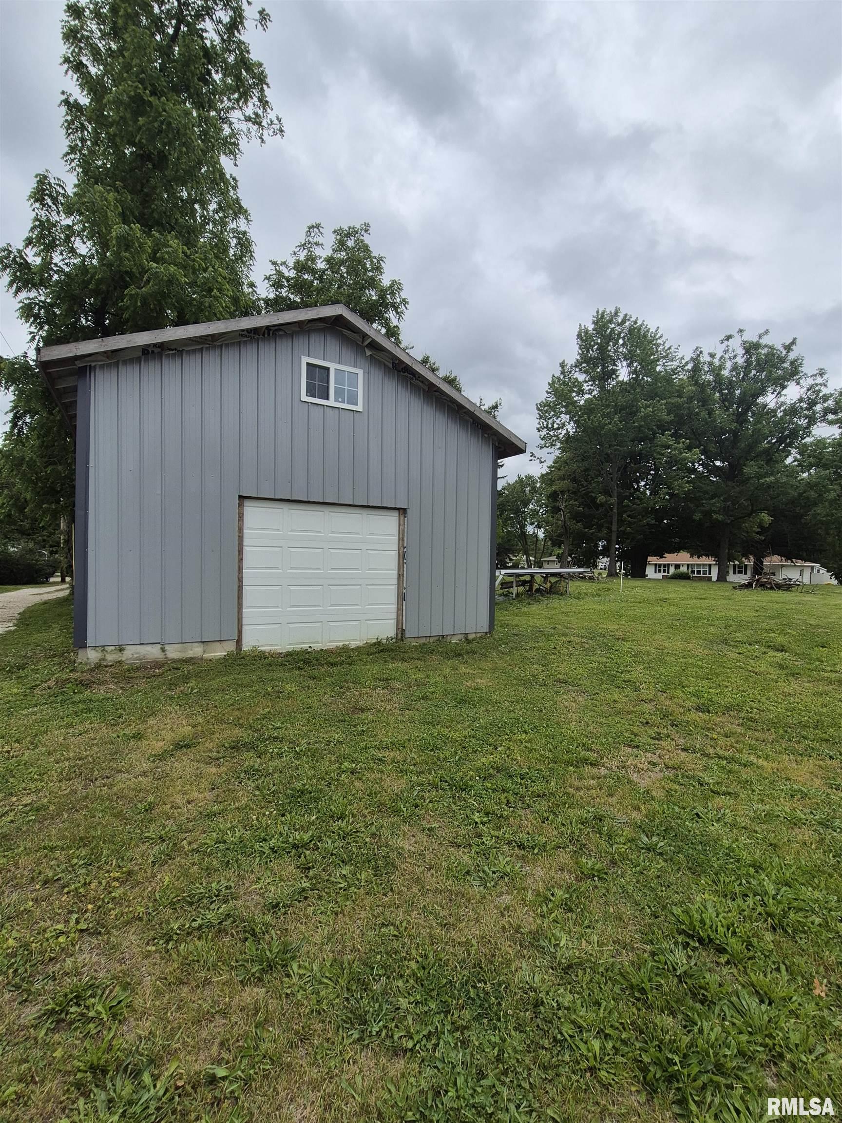304 W Mechanic Street, Ashland, Illinois image 3