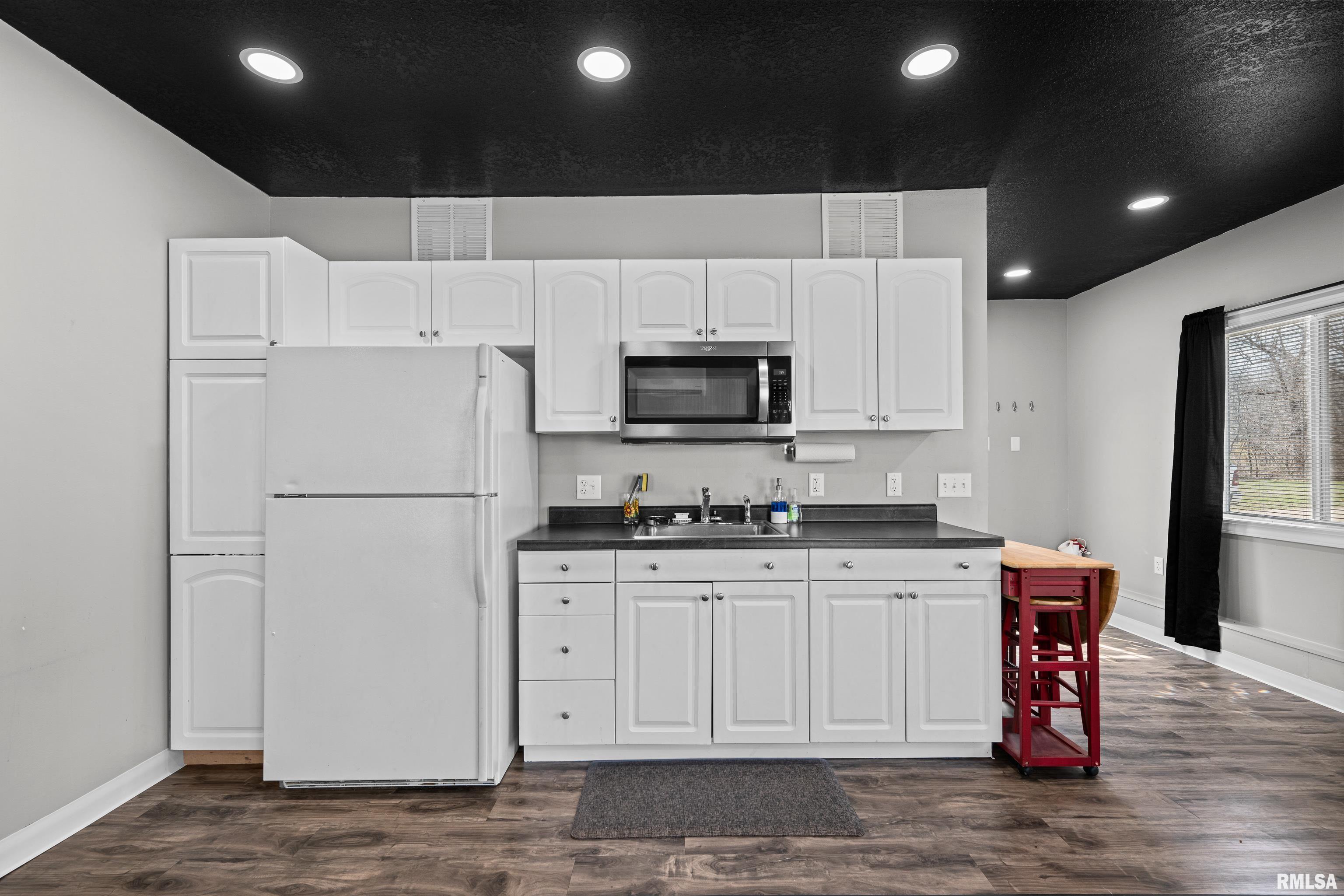 3445 295th Street, Camanche, Iowa image 6