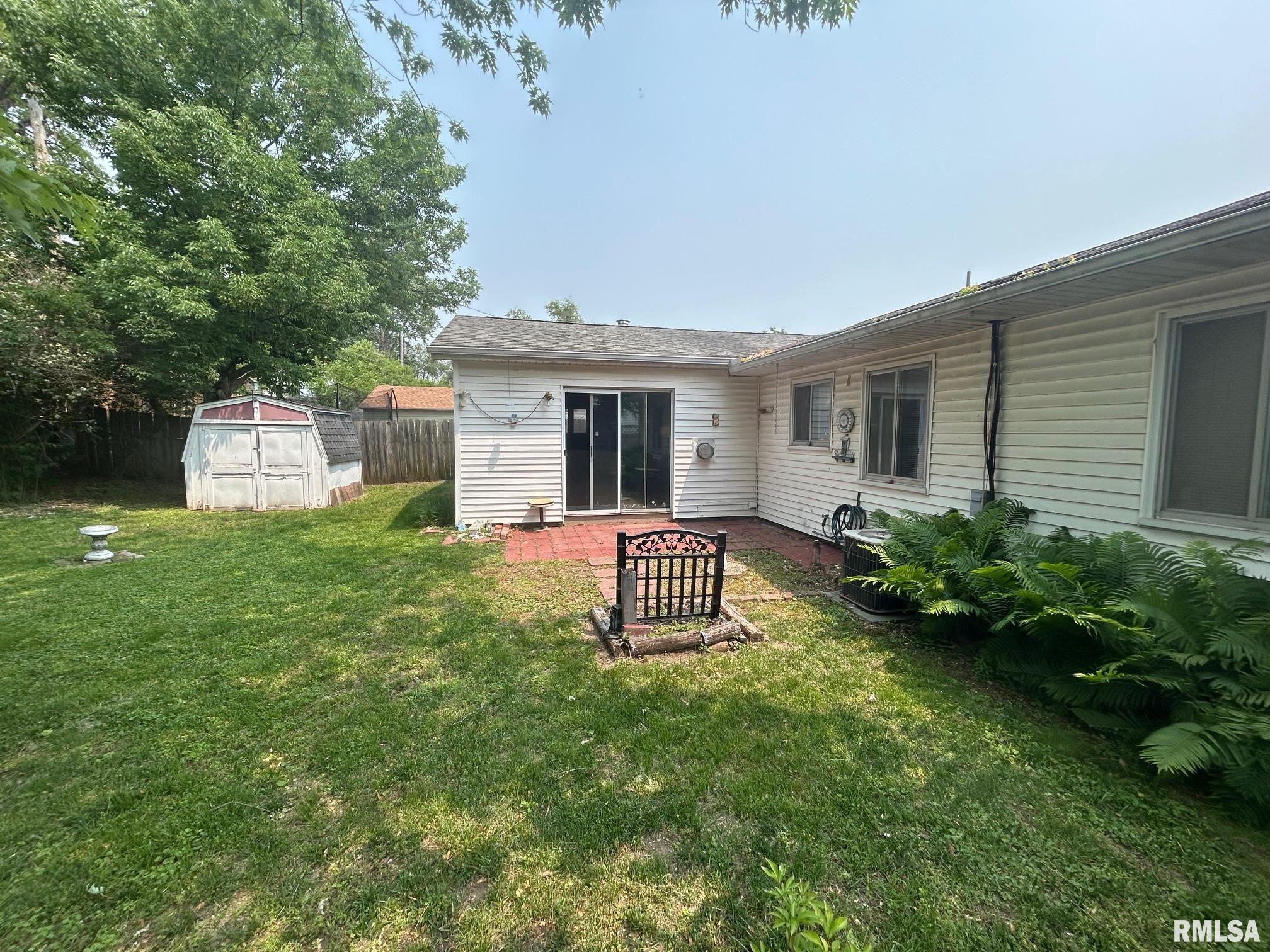 1407 Lincoln Street, Pekin, Illinois image 5