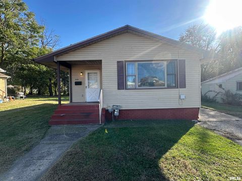 Homes For Sale - 1030 W Berrien Street<br/> Knox County, Galesburg, IL 61401