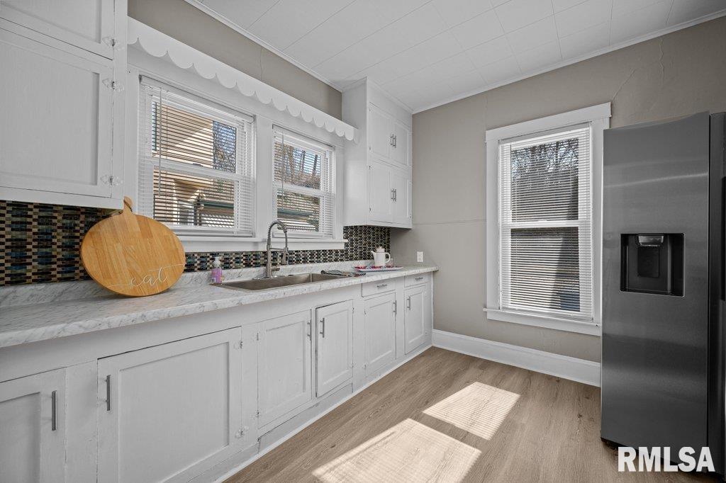 1606 18th Avenue, East Moline, Illinois image 4